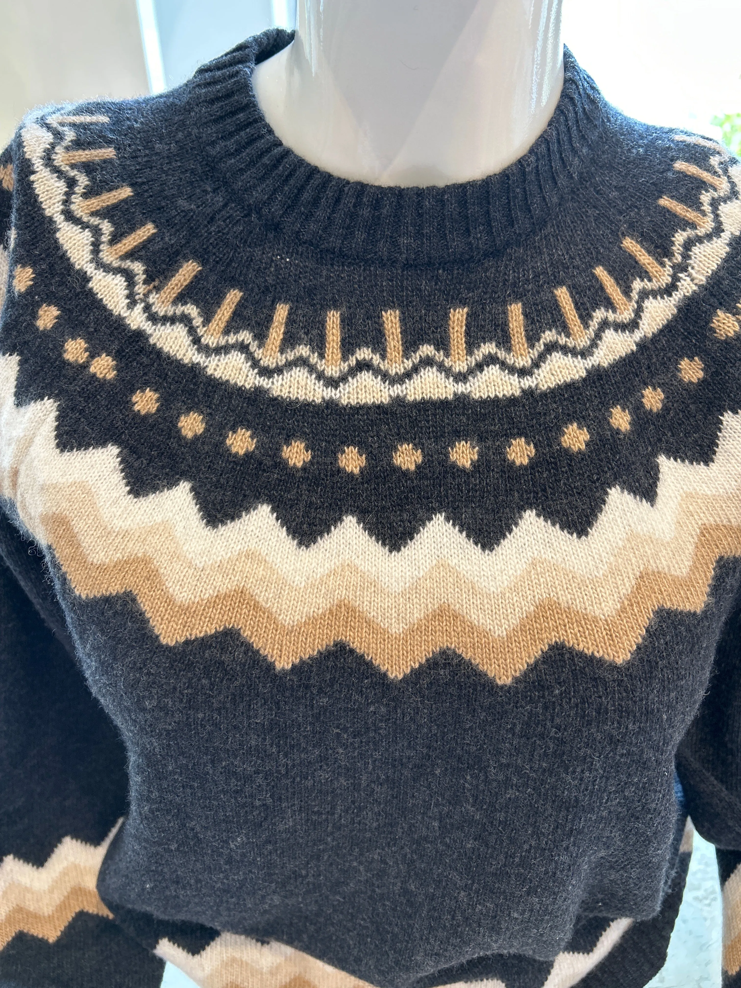 Apres ski knitwear sweater