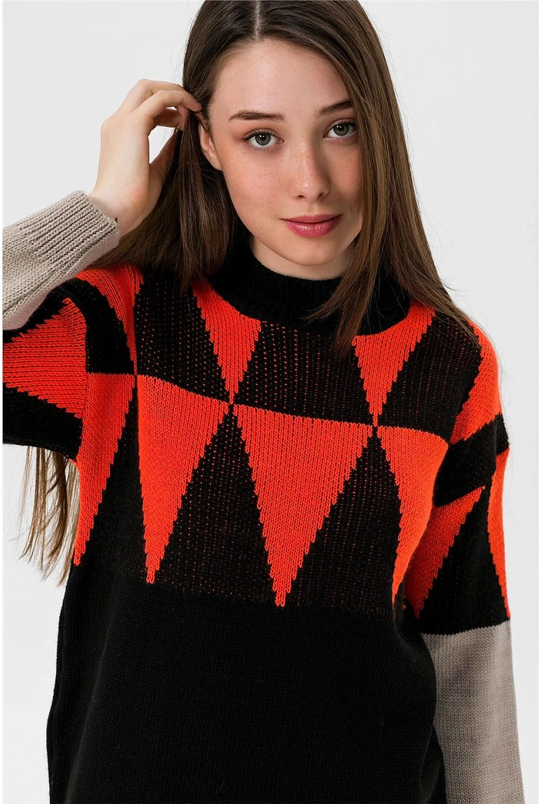 Triangle Patterned Womens Crew Neck Knitwear Sweater