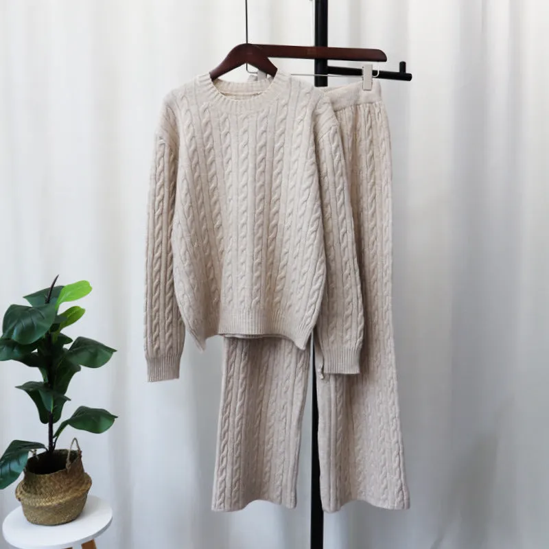 Twist Winter Cozy Knitwear Ensemble